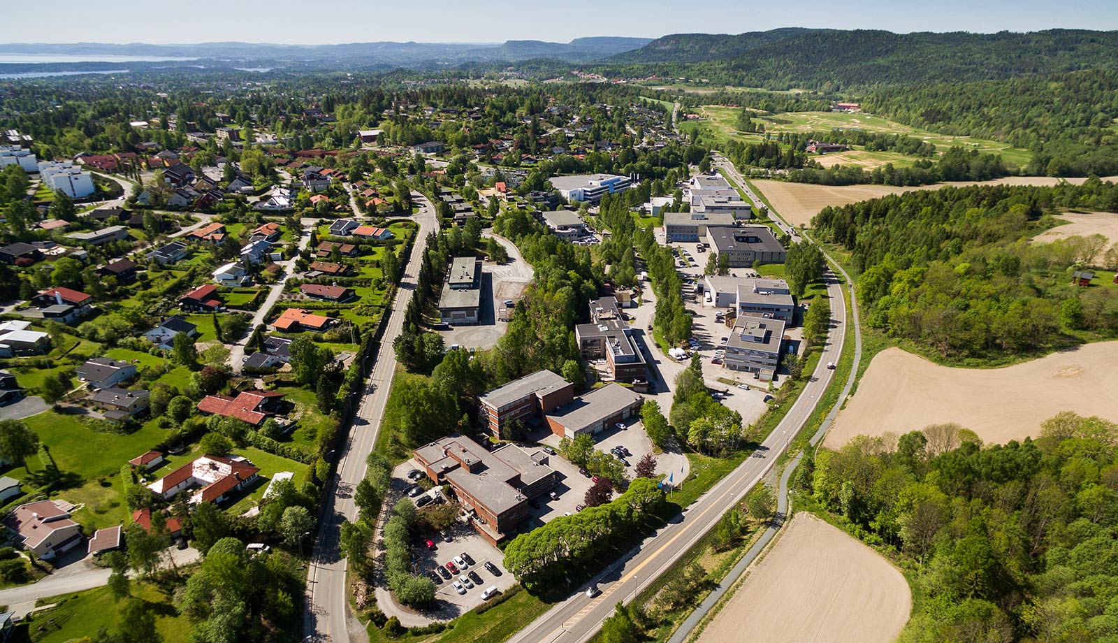 Flyfoto over Grini Næringspark på Østerås i Bærum